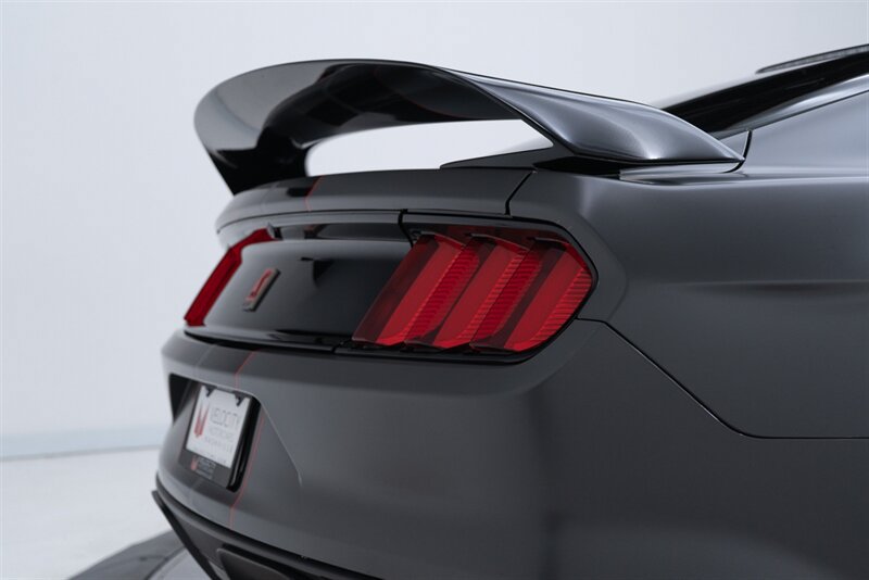 Used 2018 Ford Mustang Shelby GT350R w/ GT350R Equipment Group 920A RWD image 29