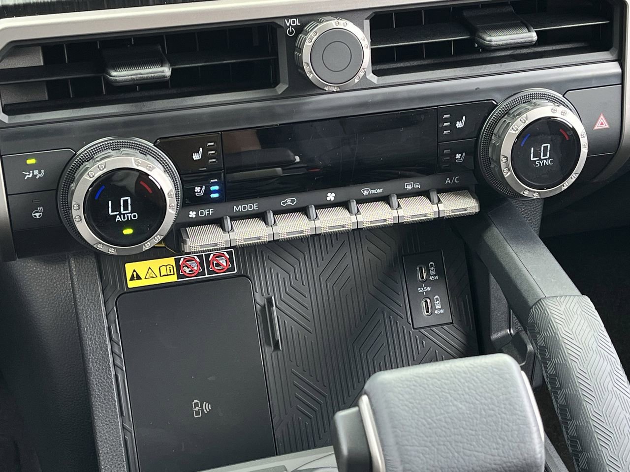 New 2026 Toyota 4Runner Limited AWD/4WD image 18