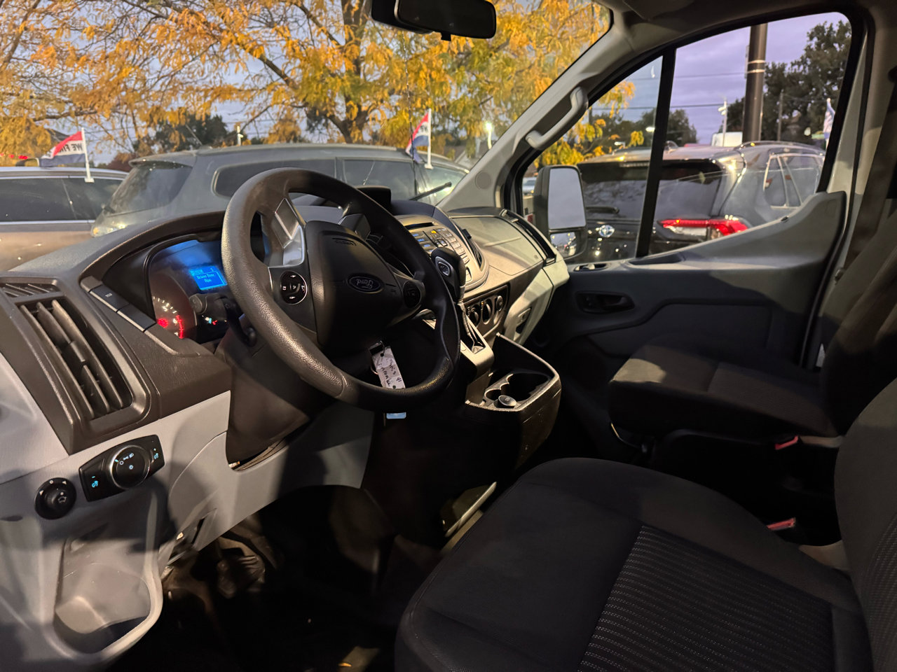 Used 2019 Ford Transit 350 148 Low Roof image 7