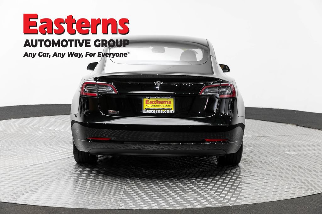Used 2021 Tesla Model 3 Standard Range Plus RWD image 5