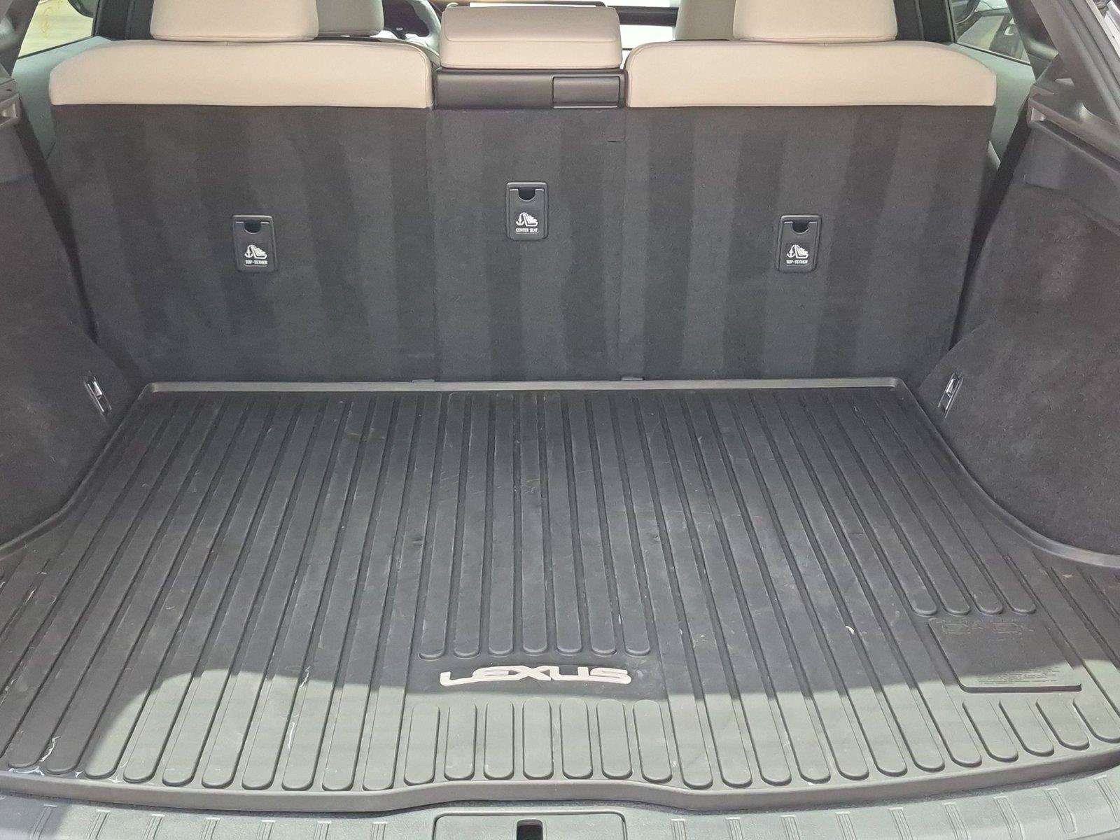 Used 2025 Lexus RX 350 Premium w/ Convenience Package FWD image 27