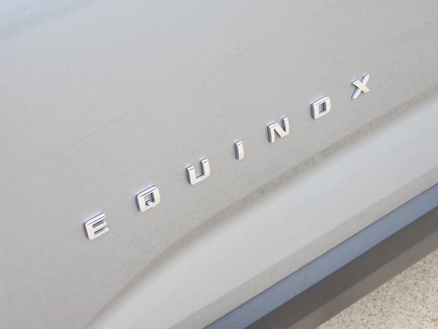Used 2026 Chevrolet Equinox LT FWD image 9