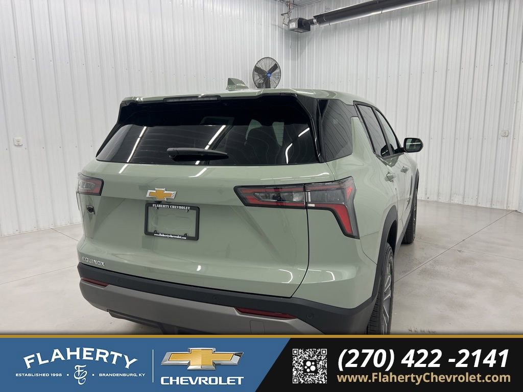 New 2026 Chevrolet Equinox LT image 3