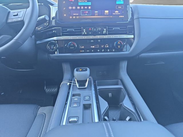 New 2026 Nissan Pathfinder SV image 3