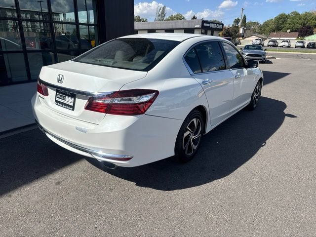 Used 2017 Honda Accord LX image 6