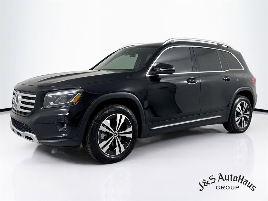 Used 2025 Mercedes-Benz GLB 250 image 3