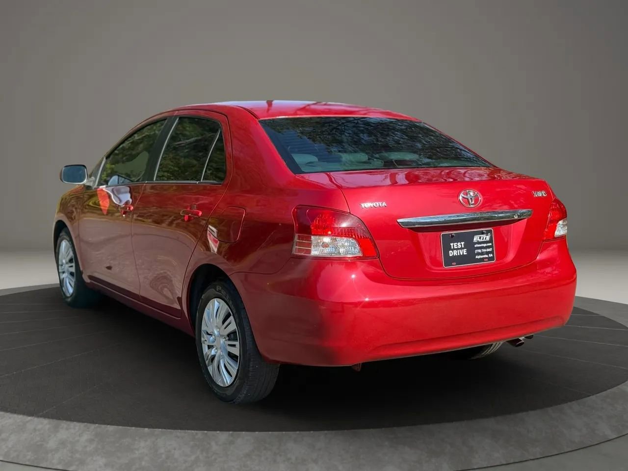 Used 2009 Toyota Yaris S image 4