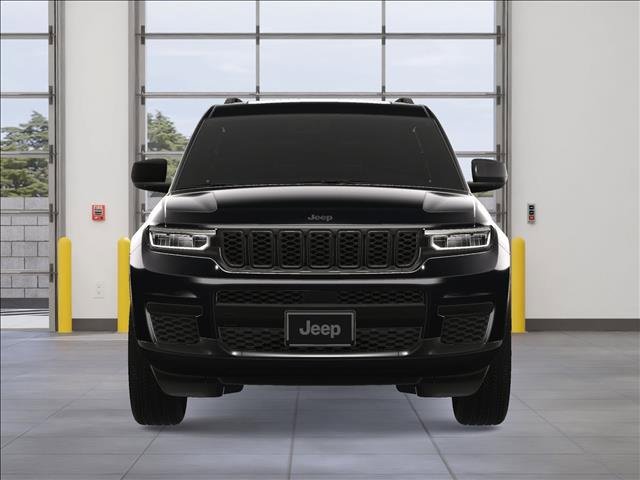 New 2025 Jeep Grand Cherokee L Altitude image 9