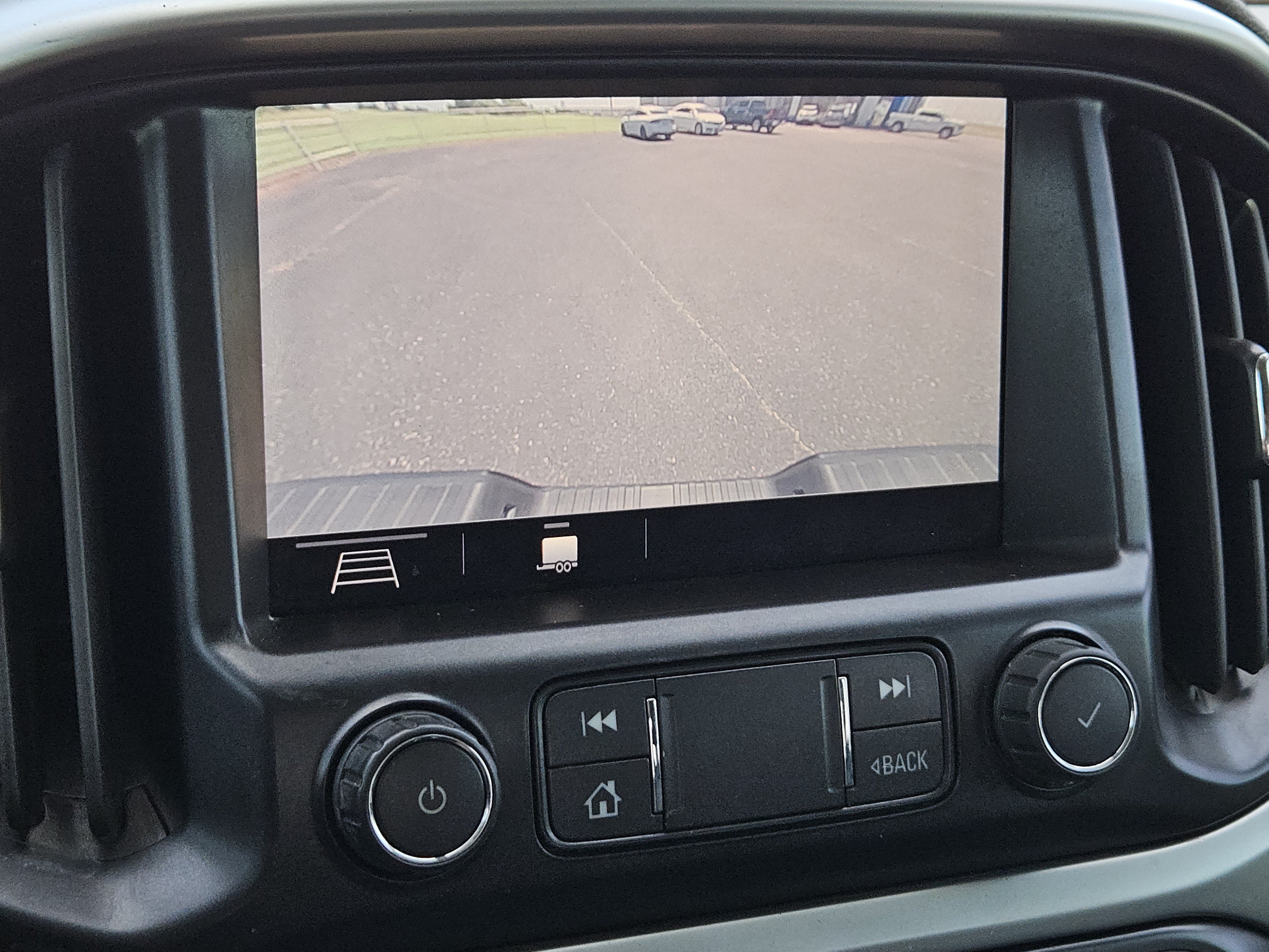 Used 2022 Chevrolet Colorado ZR2 AWD/4WD image 16