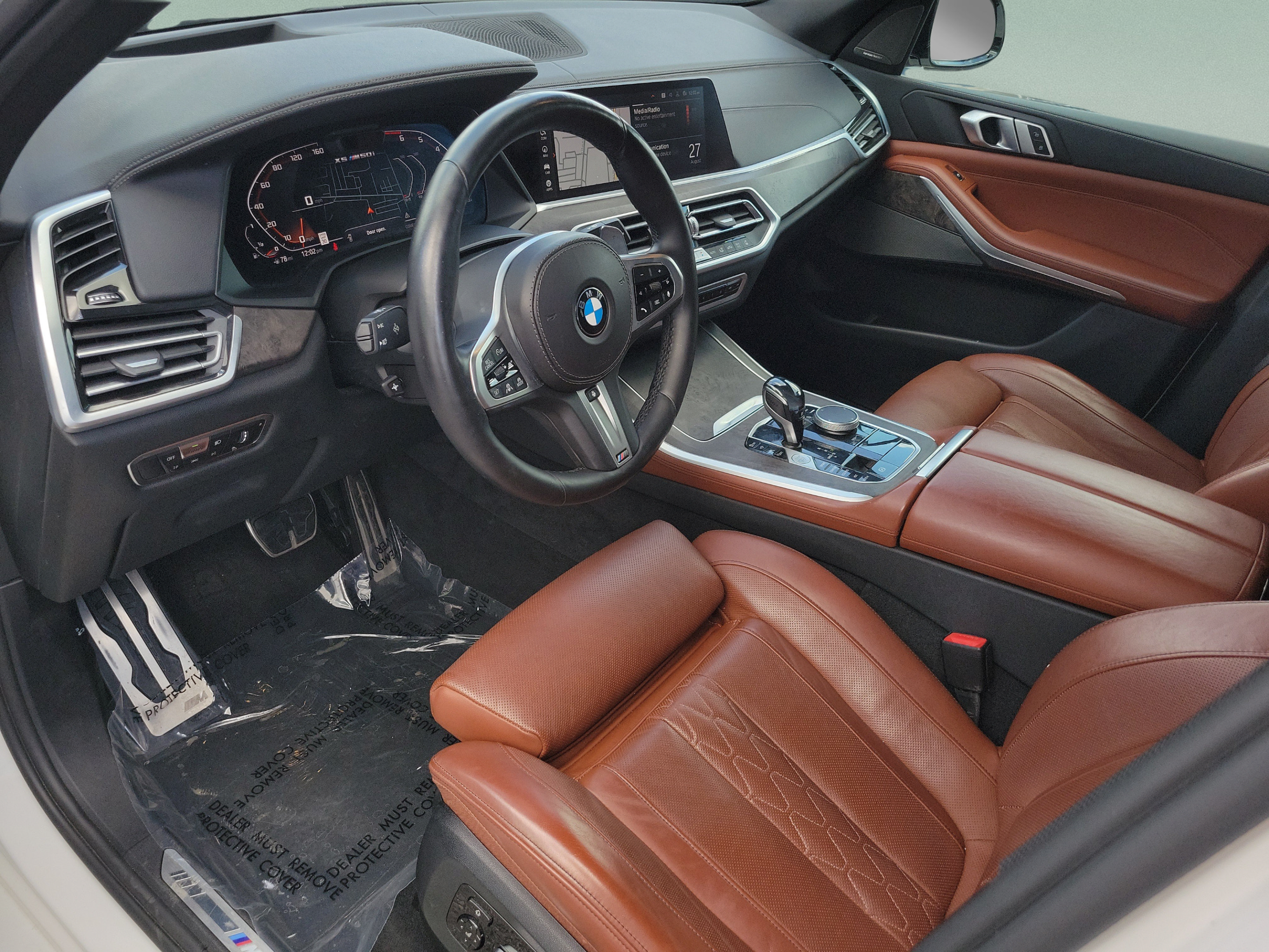 Used 2022 BMW X5 M50i AWD/4WD image 25
