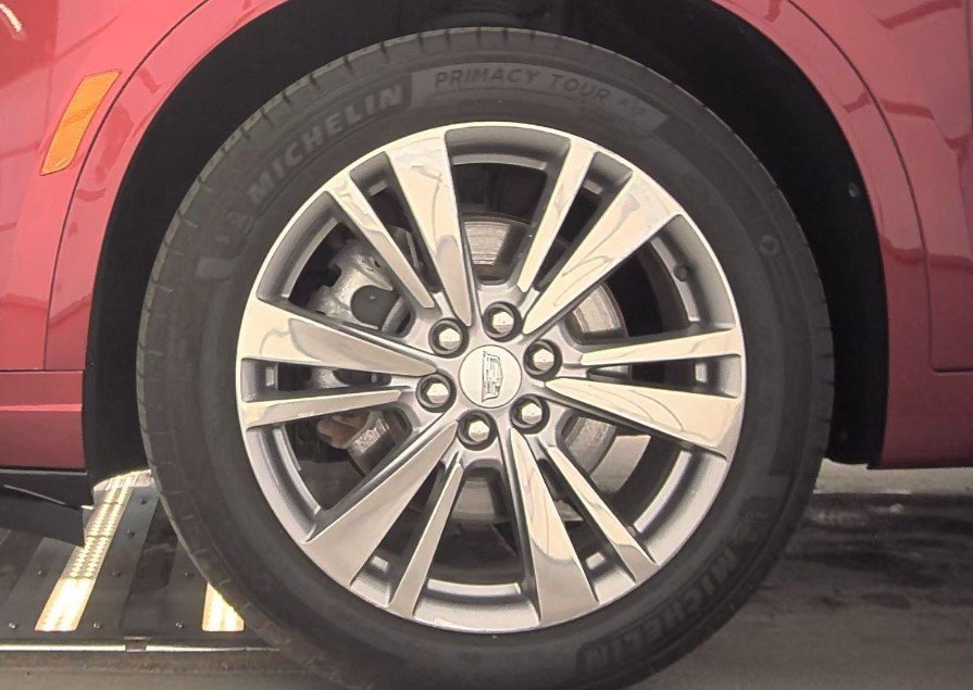 Used 2023 Cadillac XT6 Premium Luxury image 8