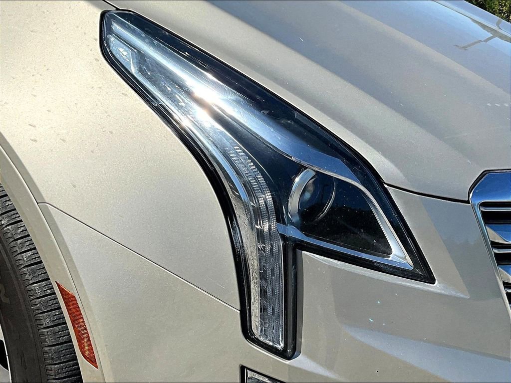 Used 2017 Cadillac XT5 Luxury w/ Driver Awareness Package image 27