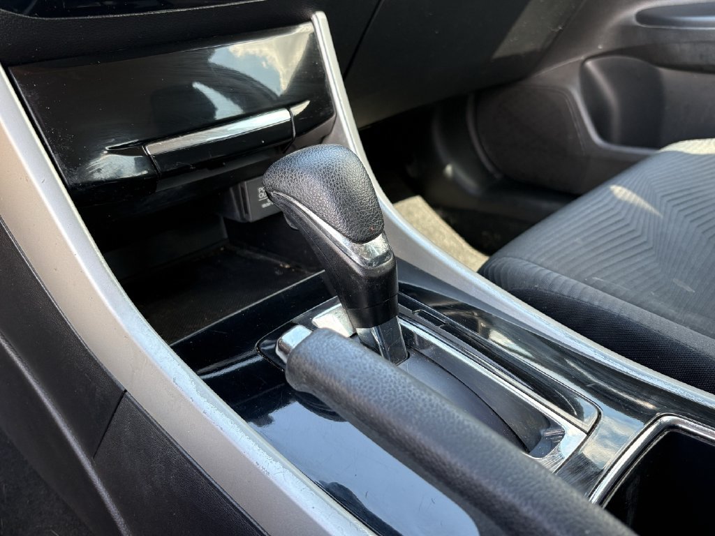 Used 2017 Honda Accord LX image 20