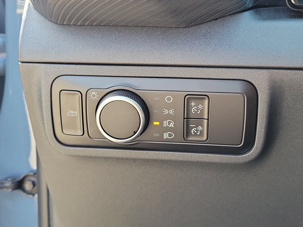 Used 2026 Ford Mustang Coupe RWD image 18