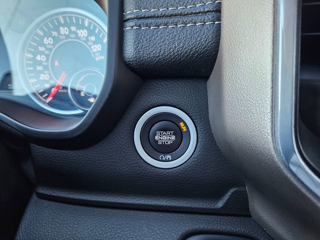 Used 2019 RAM 1500 Laramie image 24