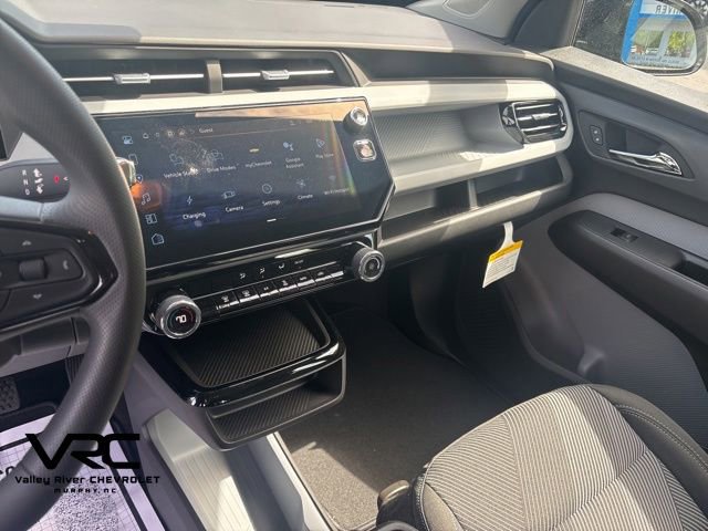 New 2027 Chevrolet Bolt LT FWD image 31
