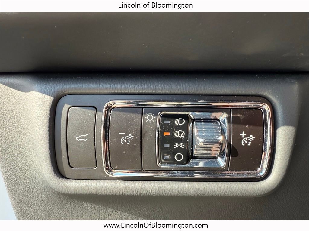 New 2025 Lincoln Aviator Black Label image 43