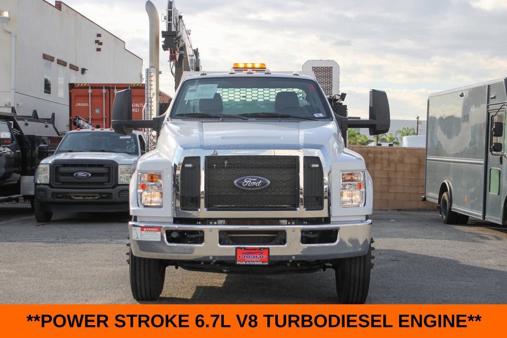 Used 2019 Ford F750 2WD Regular Cab Super Duty image 3