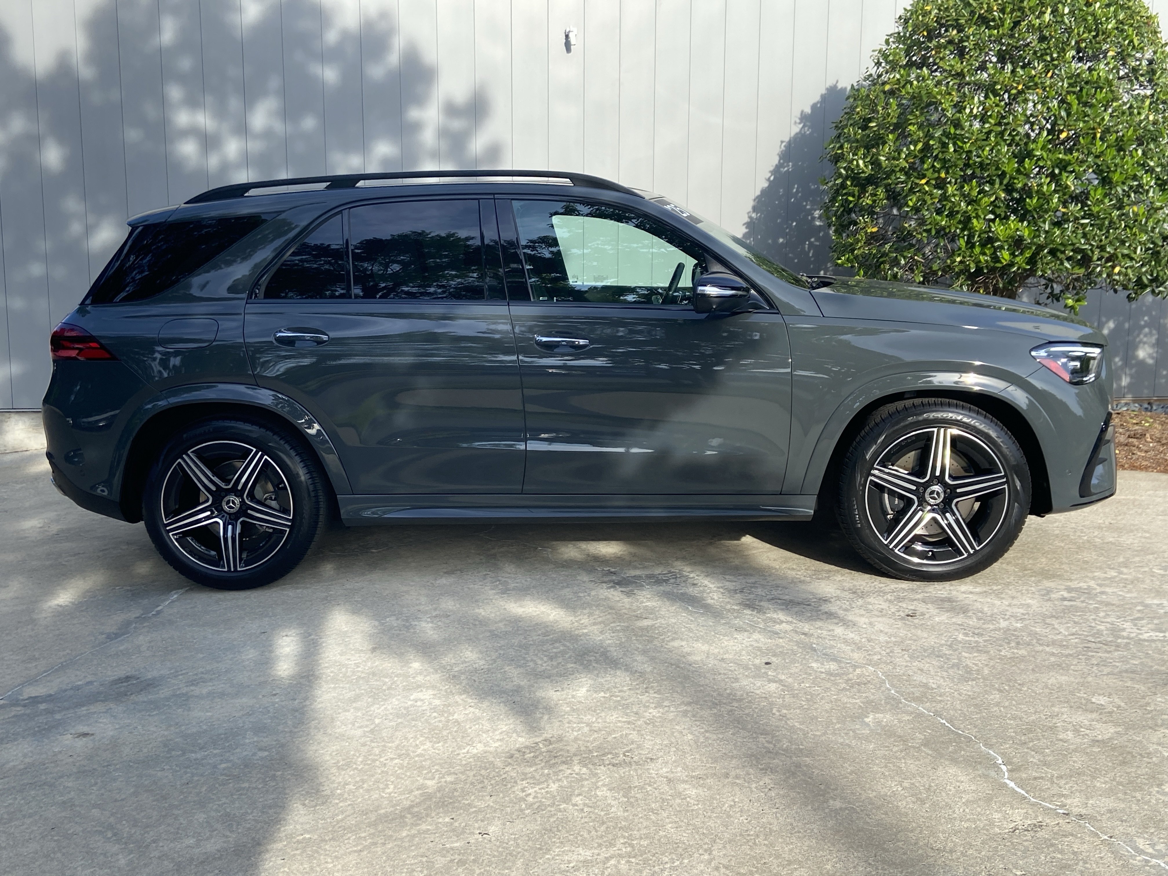 Certified 2025 Mercedes-Benz GLE 580 4MATIC image 5
