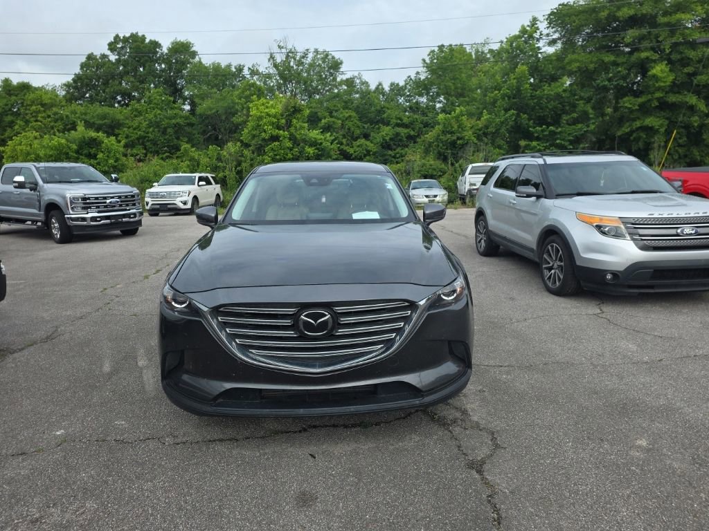 Used 2018 MAZDA CX-9 Touring FWD image 2