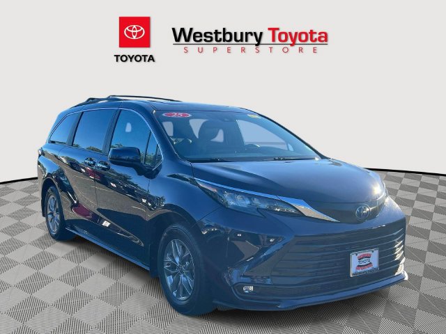 Certified 2025 Toyota Sienna XLE w/ XLE Plus Package FWD image 1