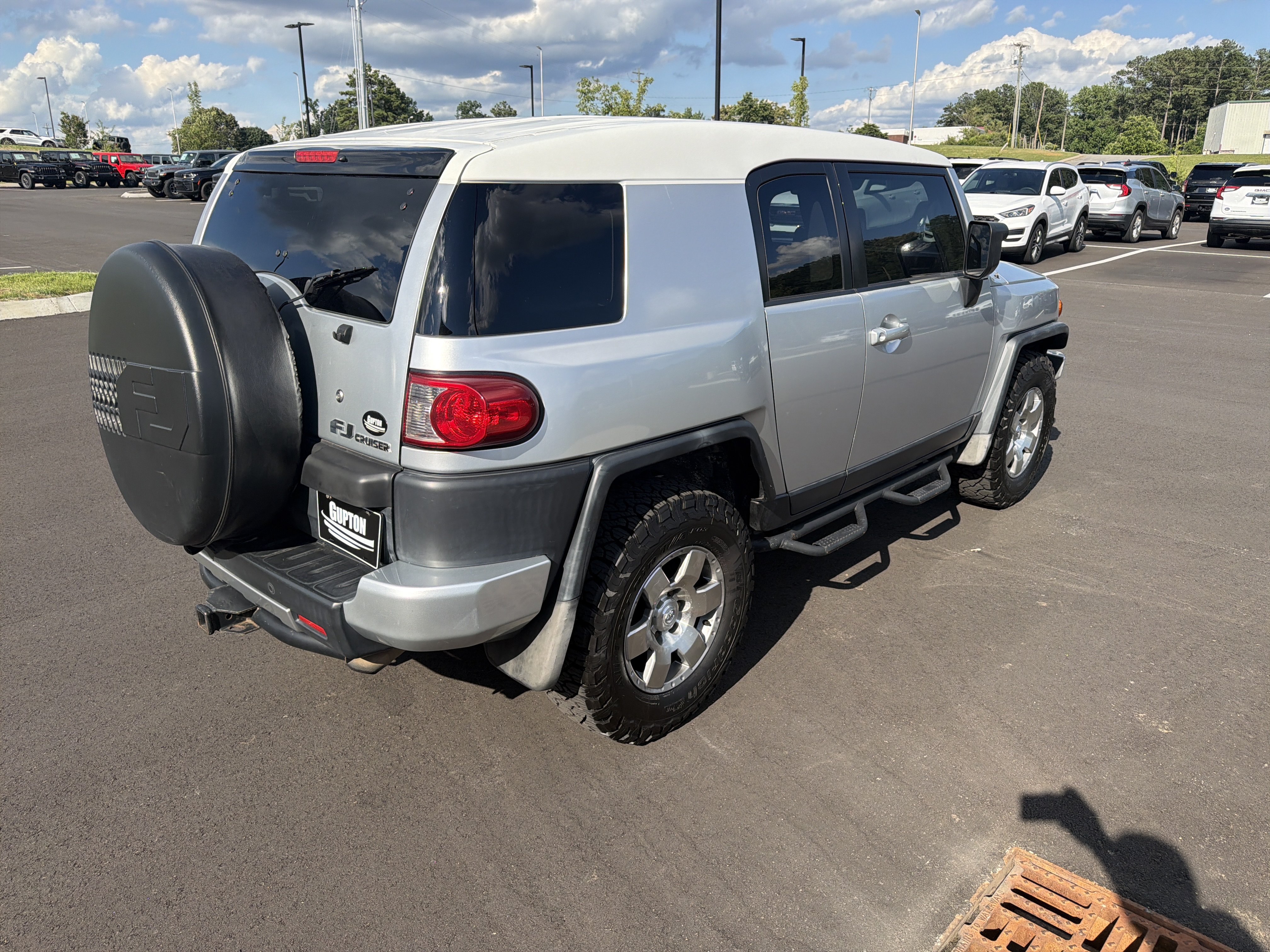 Used 2007 Toyota FJ Cruiser 4WD image 13