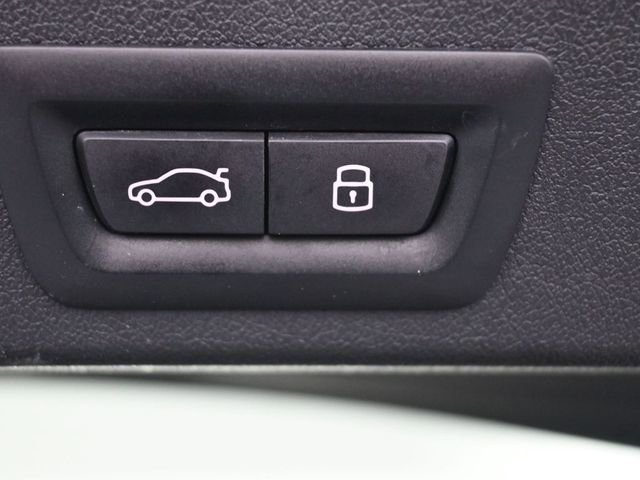 Used 2023 BMW XM image 27