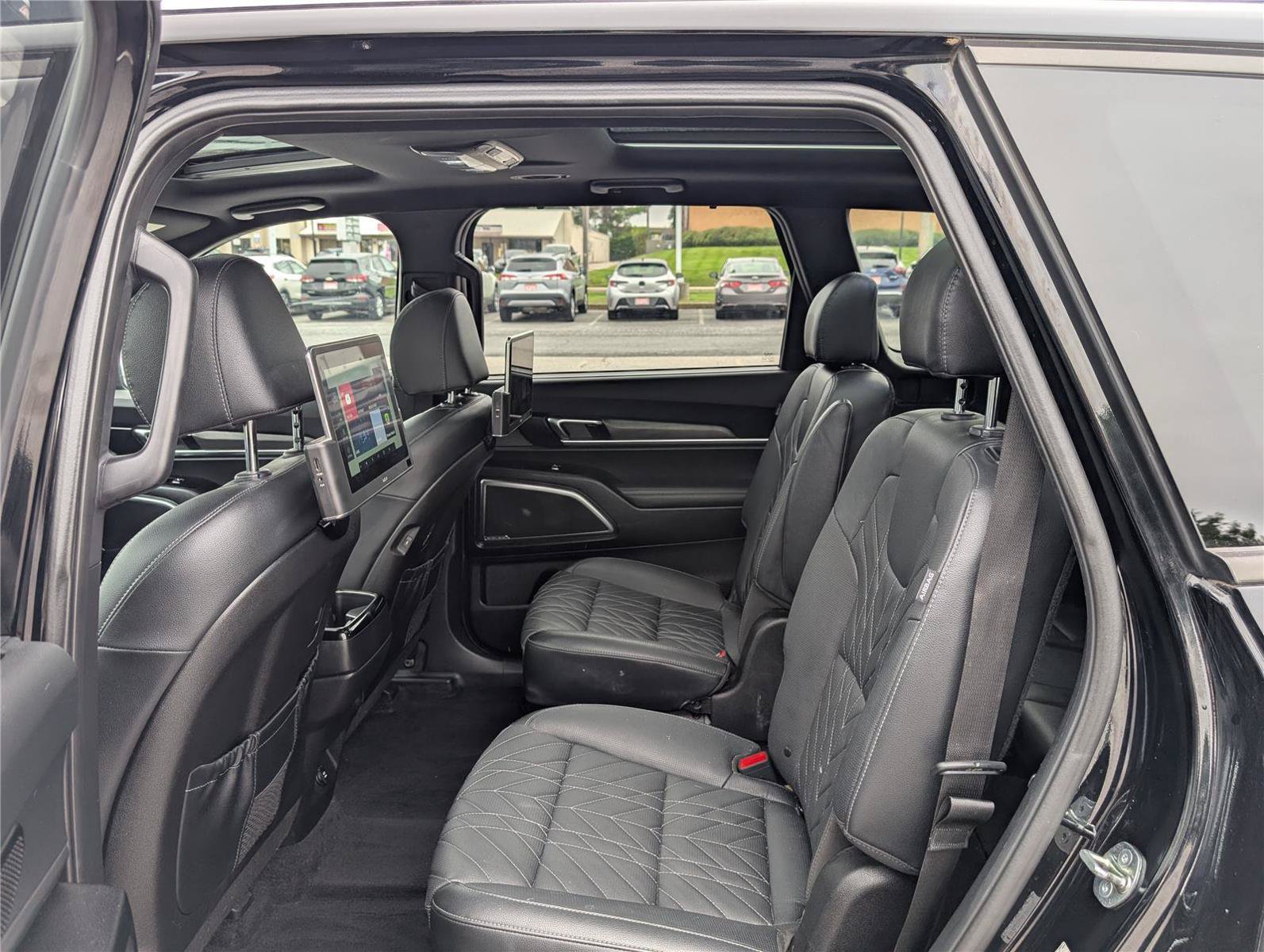 Used 2023 Kia Telluride SX X-Pro AWD/4WD image 16