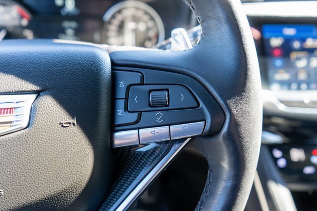 Used 2024 Cadillac XT6 Sport image 31