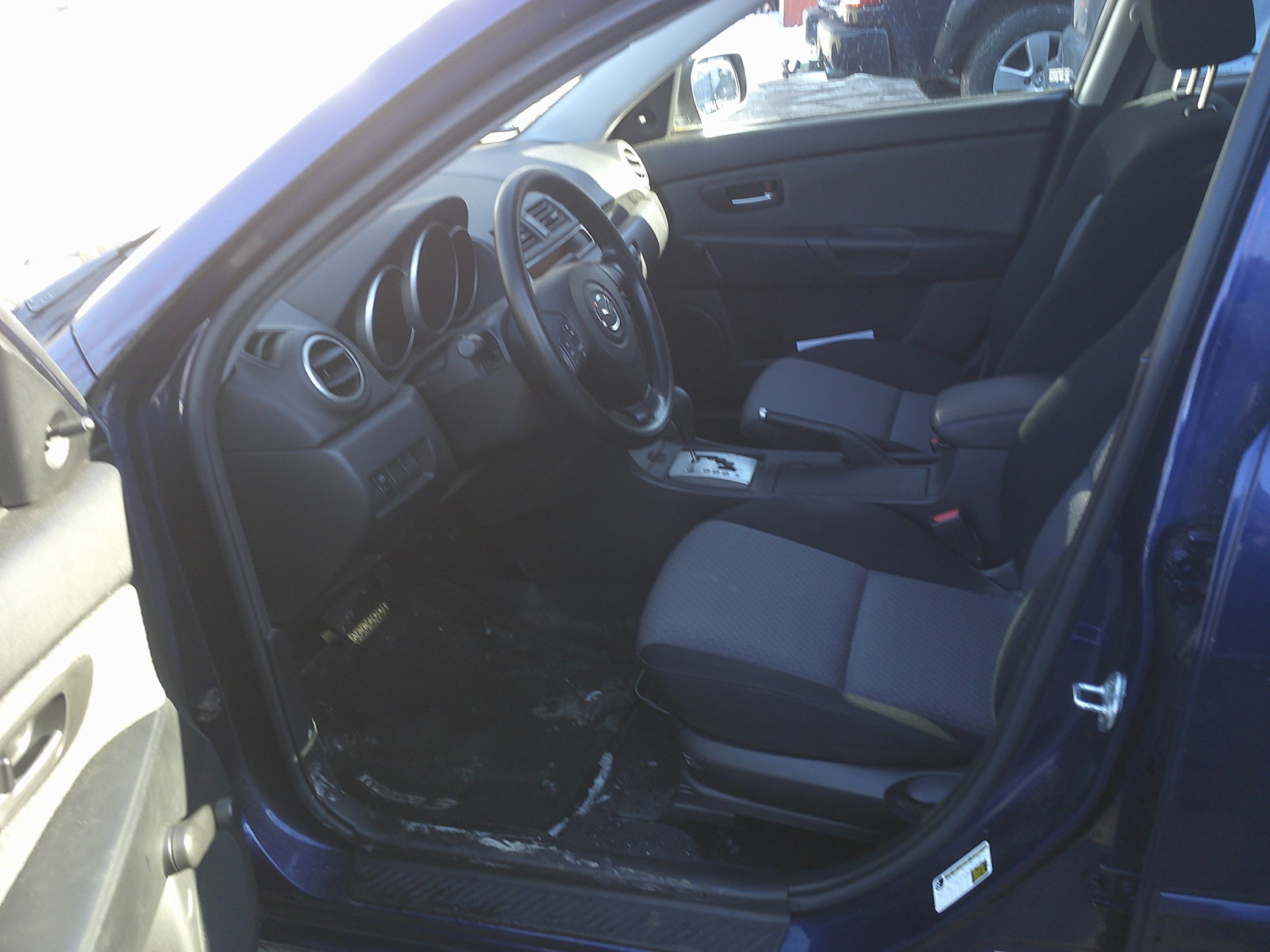 Used 2006 MAZDA MAZDA3 I image 7