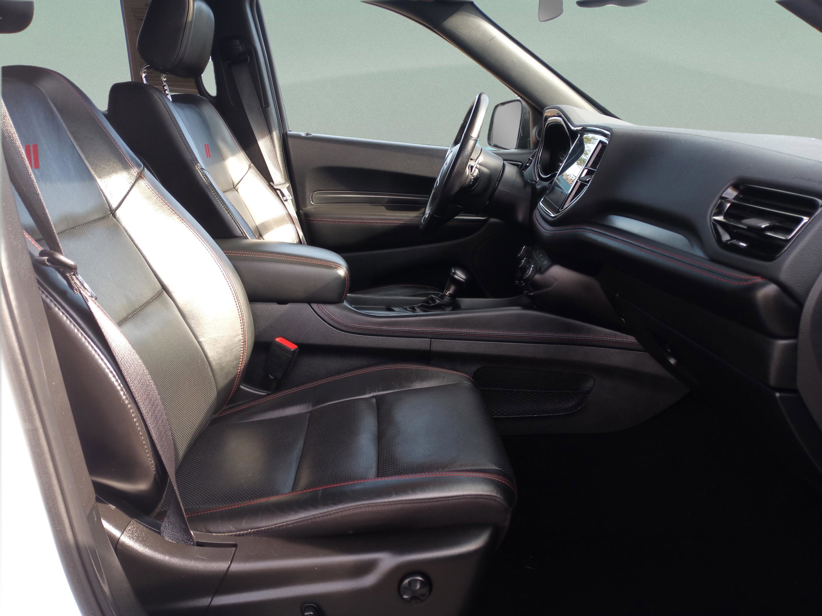 Used 2024 Dodge Durango GT image 40