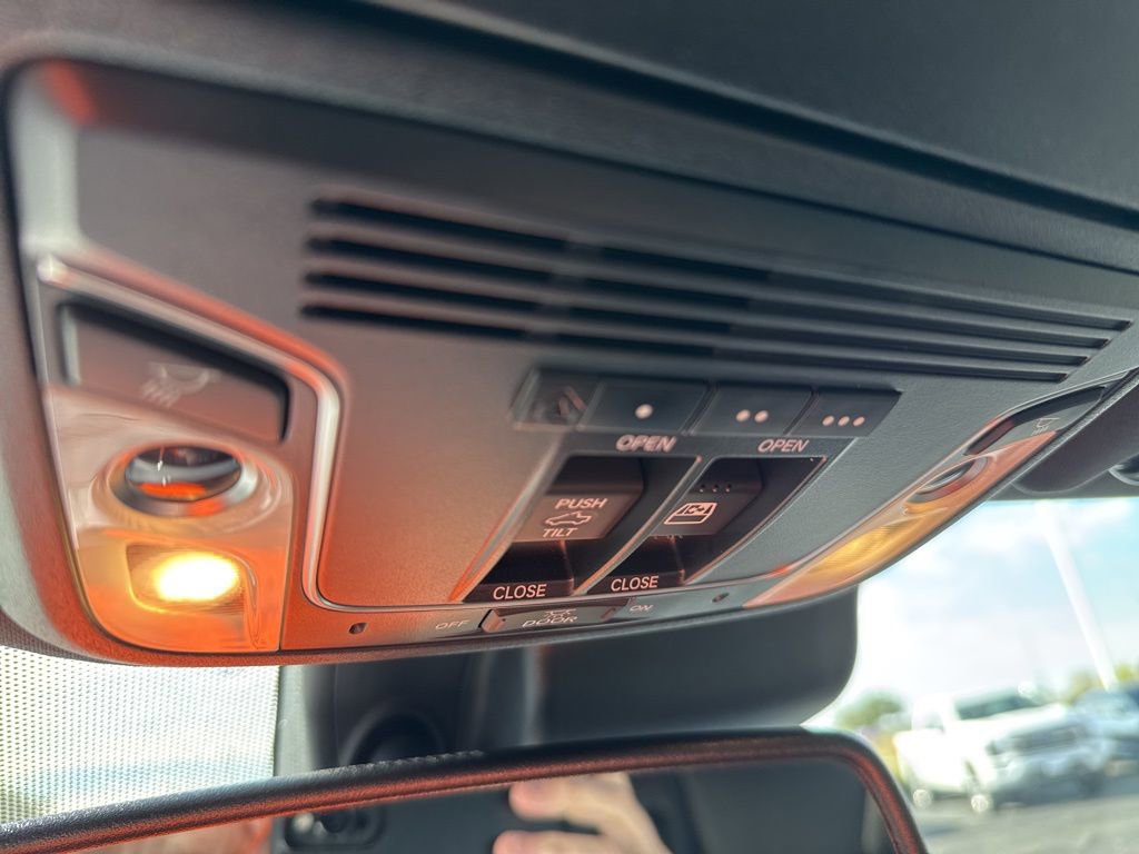 Used 2020 Honda Ridgeline Black Edition image 30