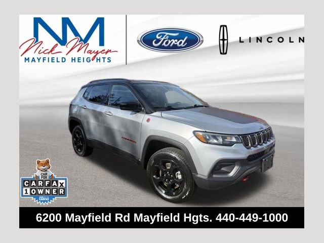 Used 2023 Jeep Compass Trailhawk image 1