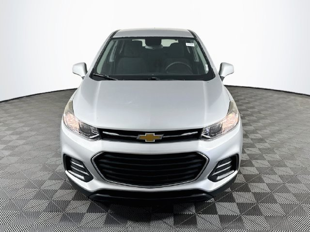 Used 2019 Chevrolet Trax LS w/ LPO, Protection Package FWD image 2