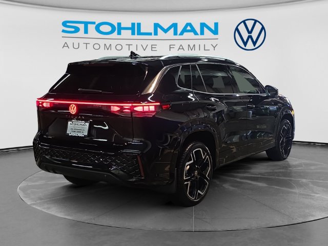 New 2026 Volkswagen Tiguan SEL R-Line AWD/4WD image 5