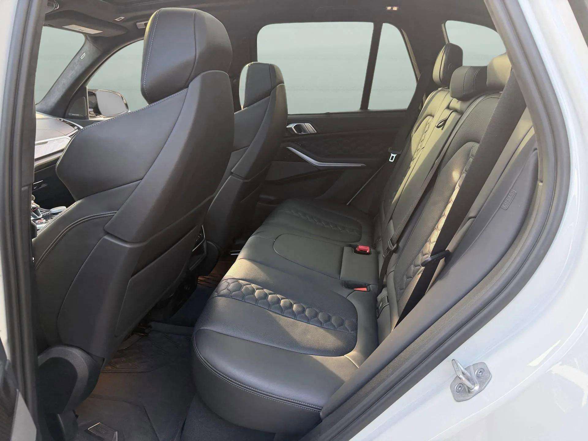 Used 2022 BMW X5 M w/ Executive Package image 38