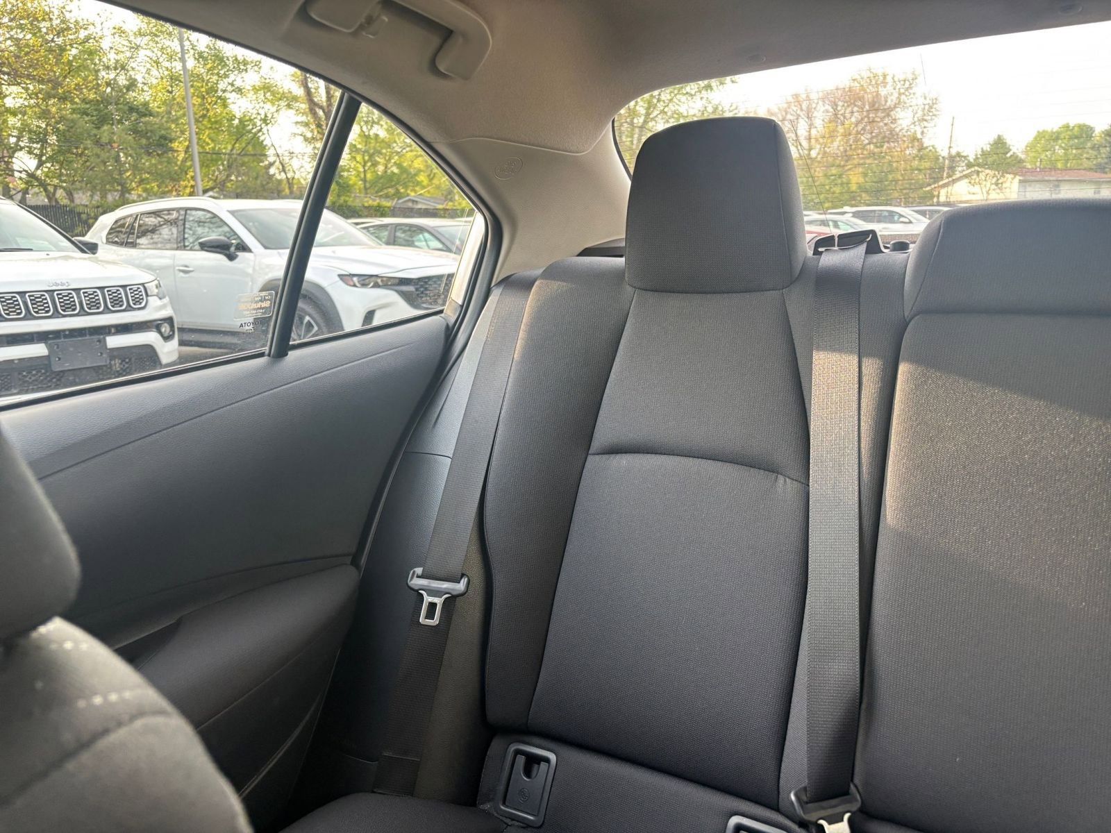 Used 2025 Toyota Corolla LE image 37