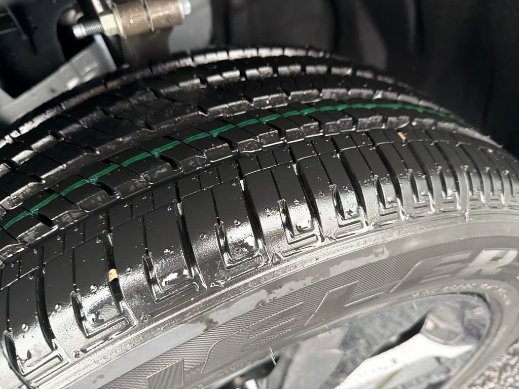 New 2025 Jeep Grand Cherokee L Altitude image 27