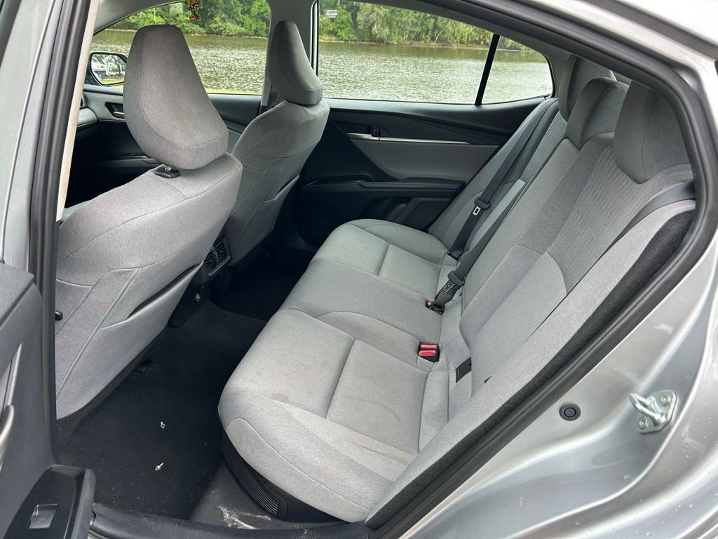 Used 2025 Toyota Camry LE w/ Convenience Package FWD image 12