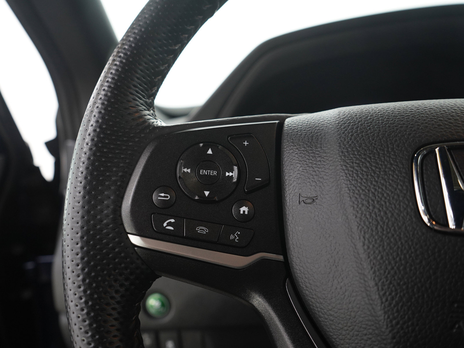 Used 2023 Honda Passport EX-L image 27