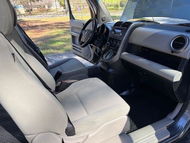 Used 2011 Honda Element EX image 34