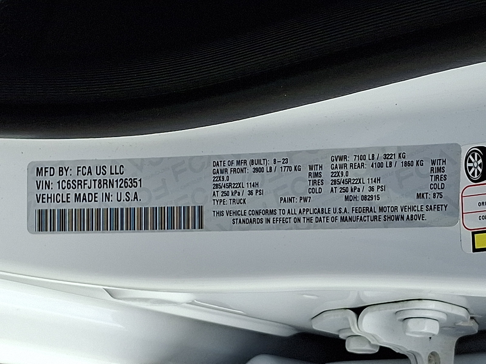 Used 2024 RAM 1500 Laramie AWD/4WD image 30
