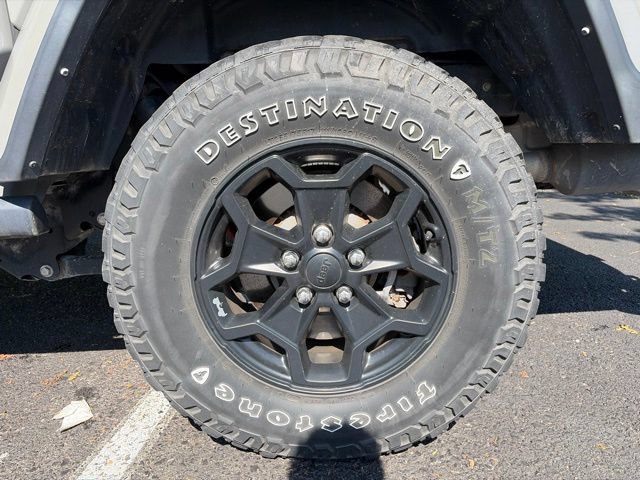 Used 2021 Jeep Gladiator Sport AWD/4WD image 11