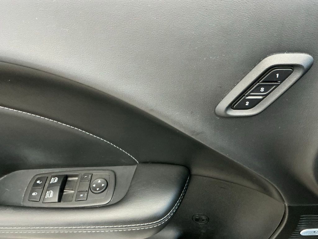 Used 2023 Dodge Challenger R/T w/ Plus Package image 42