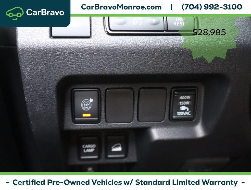 Used 2022 Nissan Frontier SV w/ SV Premium Package AWD/4WD image 26