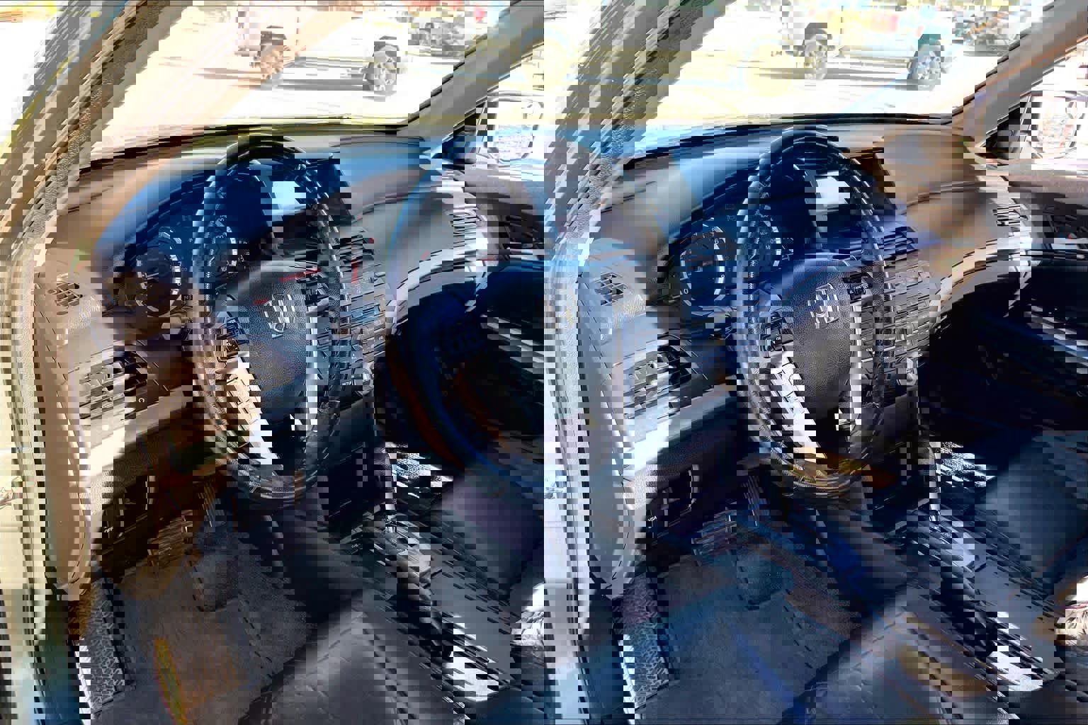 Used 2010 Honda Accord EX-L image 16