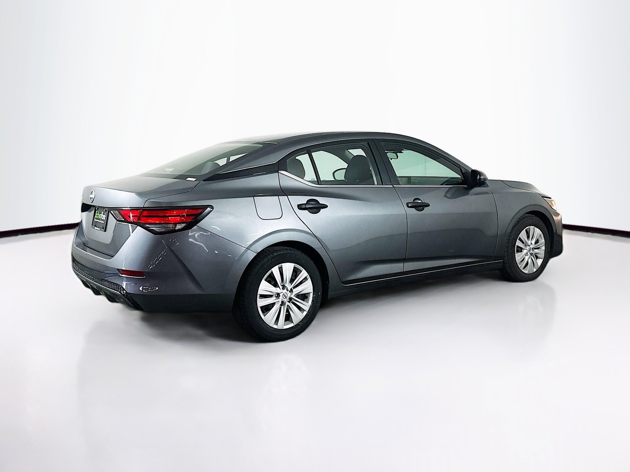 Used 2024 Nissan Sentra S FWD image 9