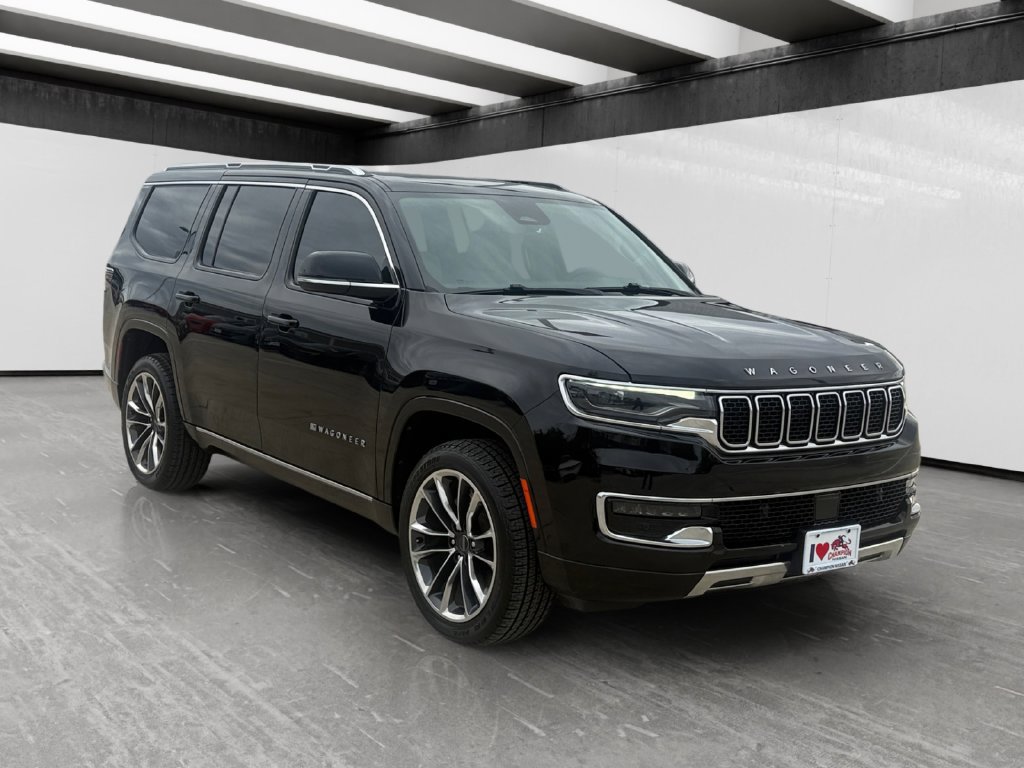 Used 2023 Jeep Wagoneer Series III w/ Premium Group I AWD/4WD image 7