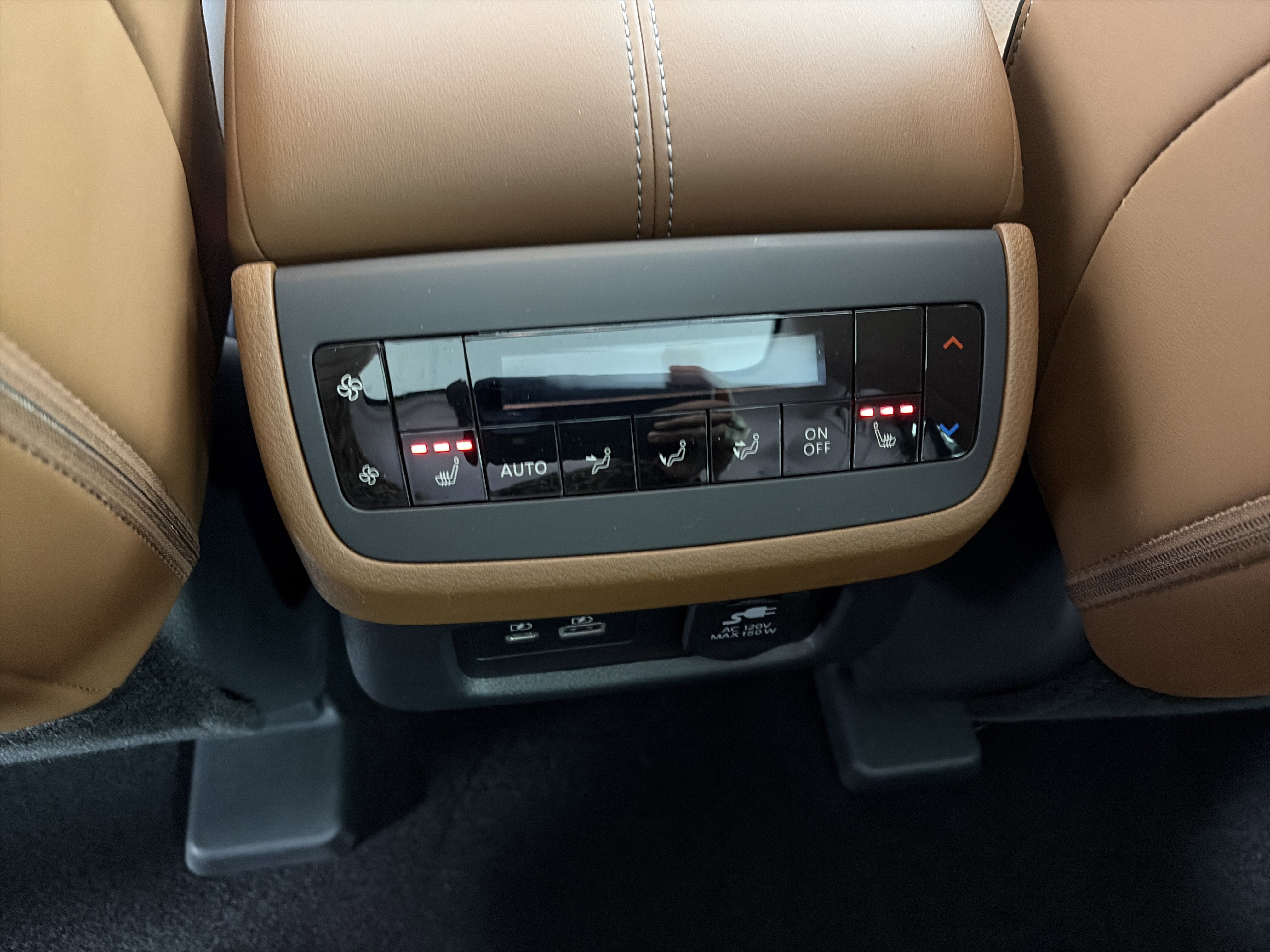 Certified 2025 Nissan Pathfinder Platinum w/ Cargo Package image 20