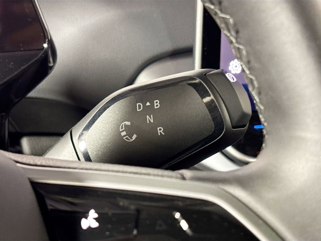 New 2026 Volkswagen ID.4 Pro AWD/4WD image 18